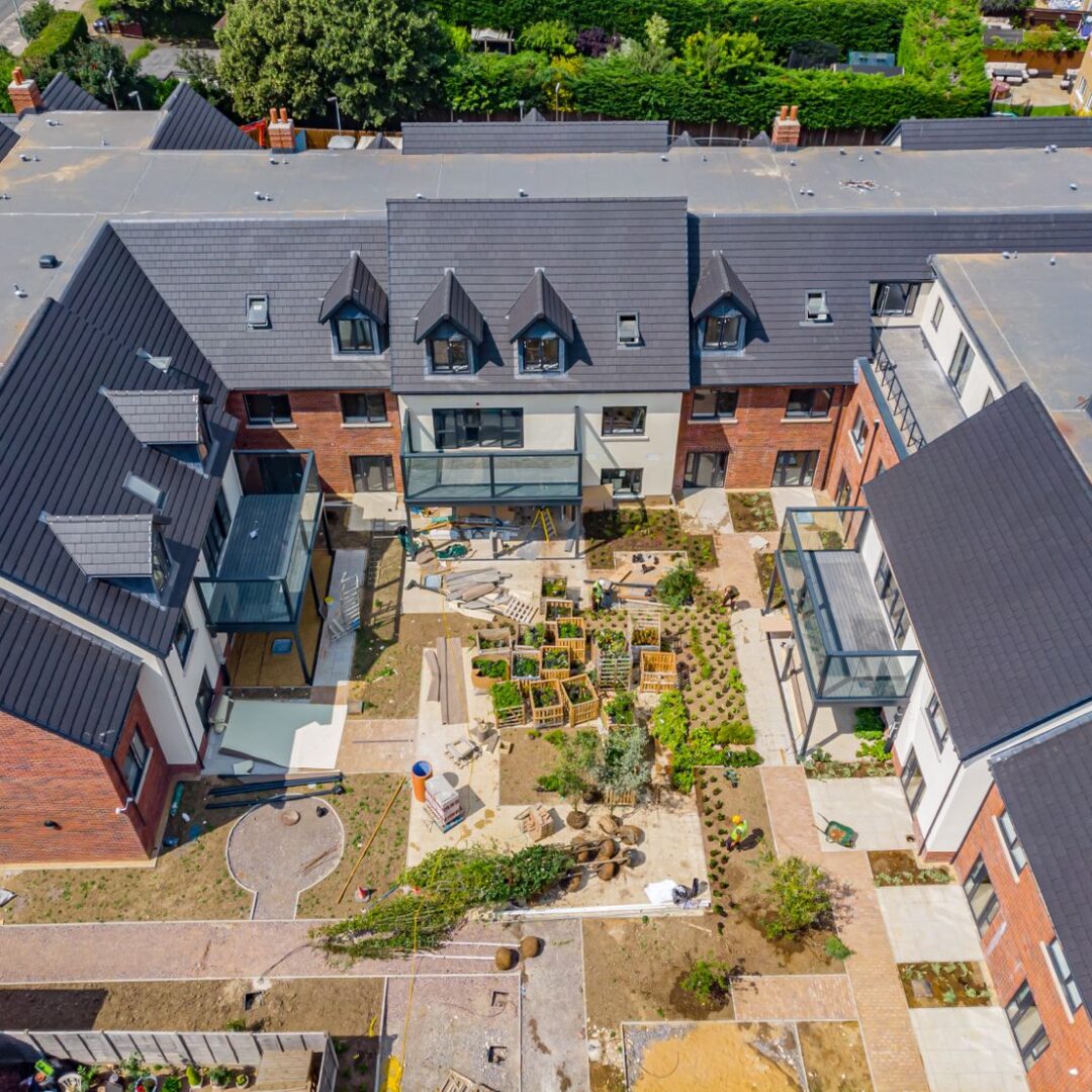 1626815060327 1626815060327